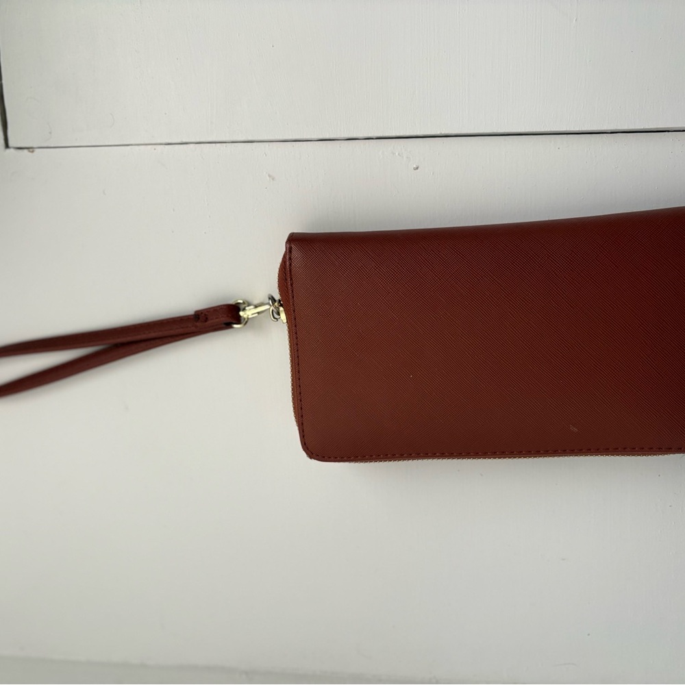 Steve Madden Brown Wristlet Wallet with Gold Accent - Picture 3 of 6